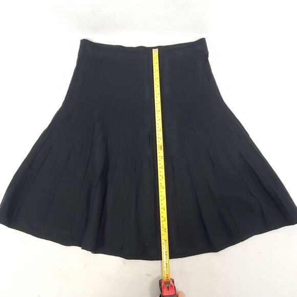 CABI Vogue Ribbed Skirt Sz S Black #503 Knit A-line Above Knee 100% Cotton - Picture 2 of 8